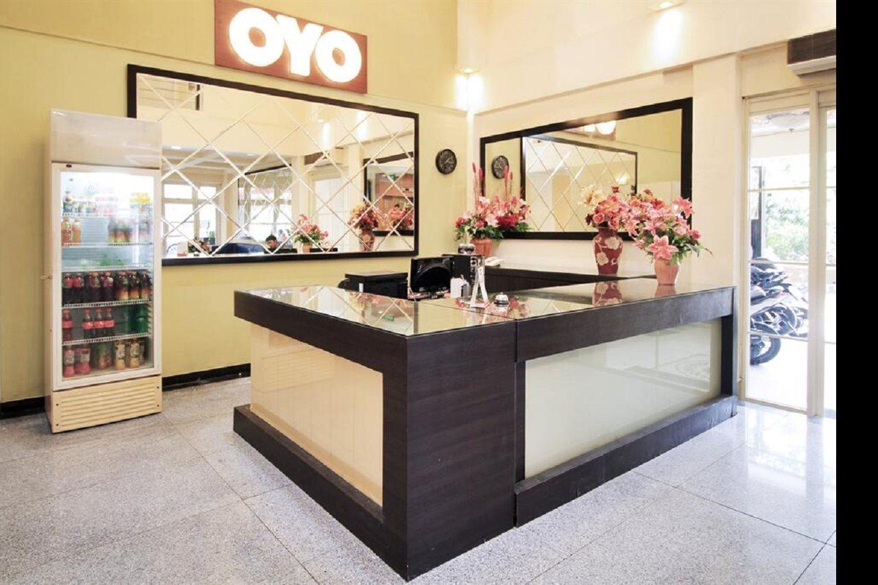 Oyo175K60公寓 泗水 外观 照片