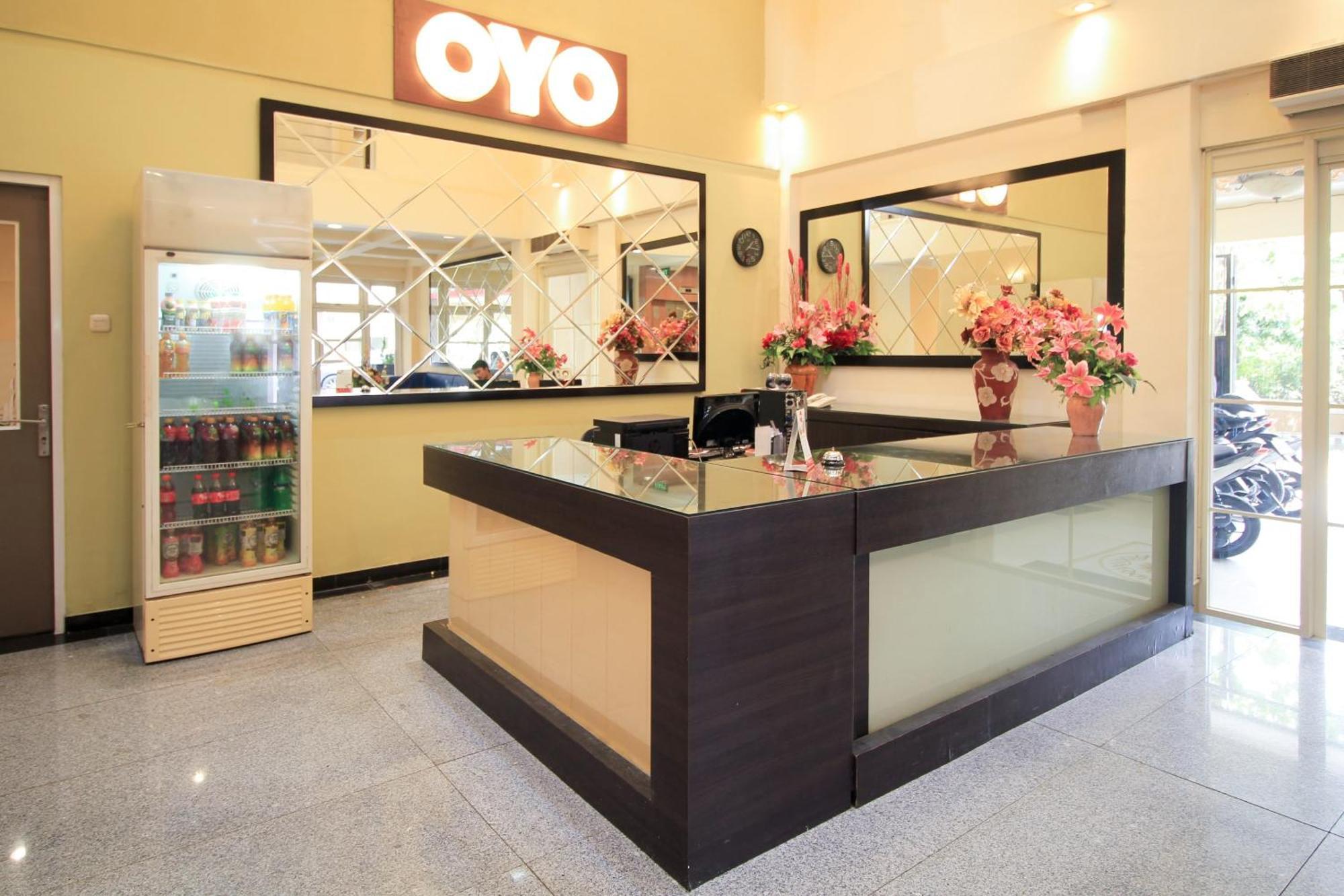 Oyo175K60公寓 泗水 外观 照片