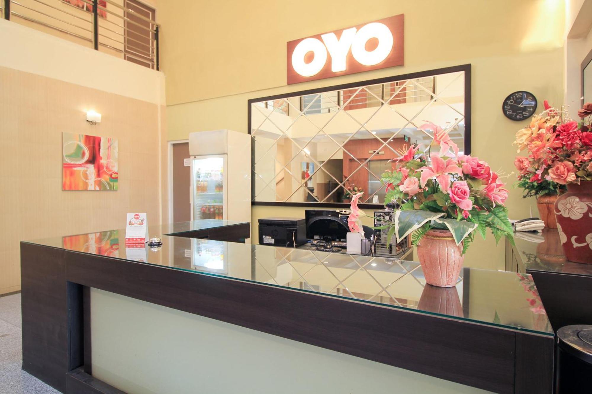 Oyo175K60公寓 泗水 外观 照片